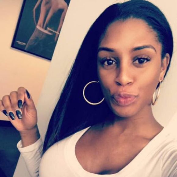 Meet your Posher, Beverly - Picture 1 of 1